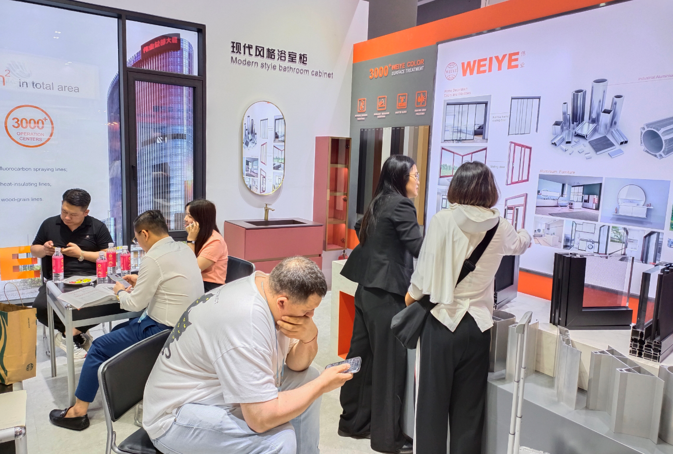 Canton Fair, Global Share铝产业 “链动”广交会！问鼎国际PG官方网站铝材与世界相约